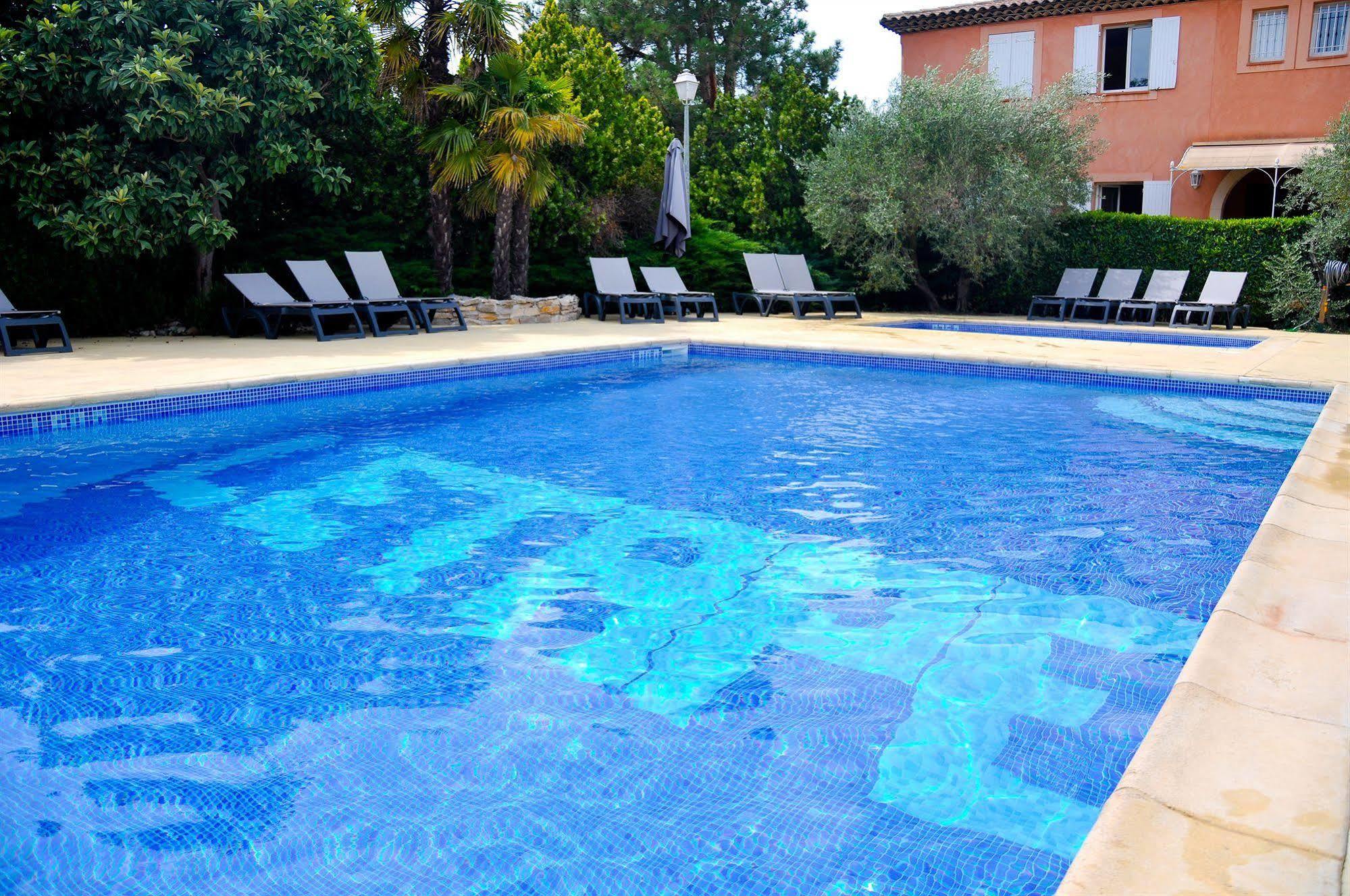 Logis Hotel & Restaurant L'Etape Bouc Bel Air - Gardanne Exterior photo